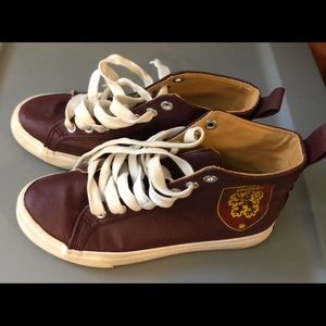 Harry Potter (TM) sneakers size 6, only worn once